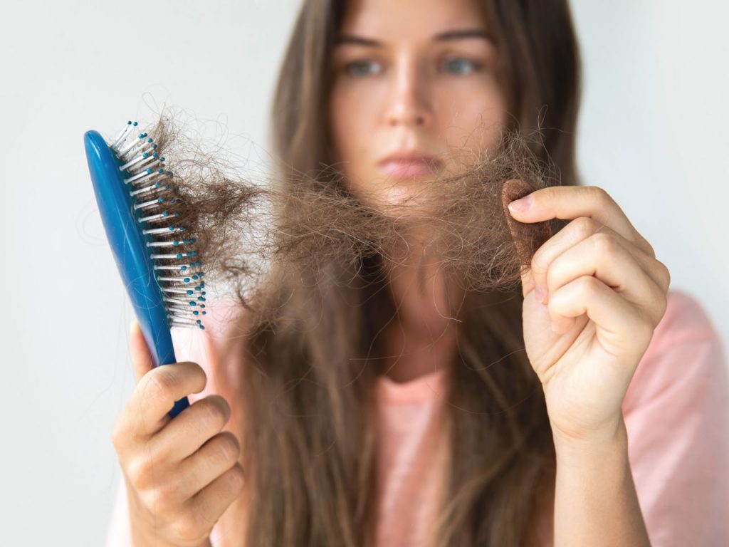 Stress and Hair Loss: What’s the Link and How to Deal with It
