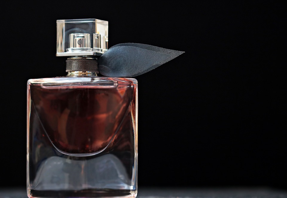 9 Signature Perfumes That Are Sure To Attract Compliments